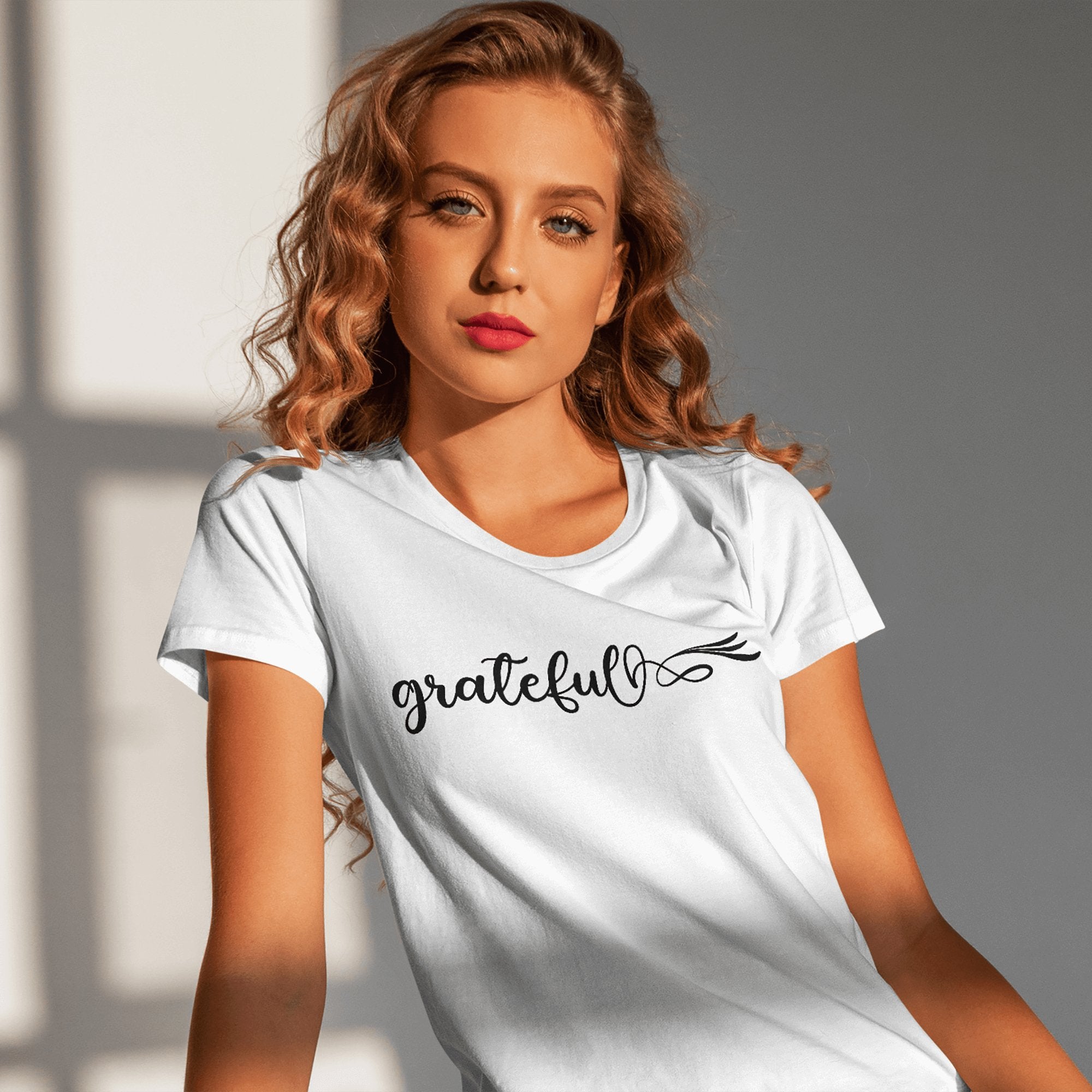 Grateful Women's Short Sleeve Tee - Jesus Passion Apparel