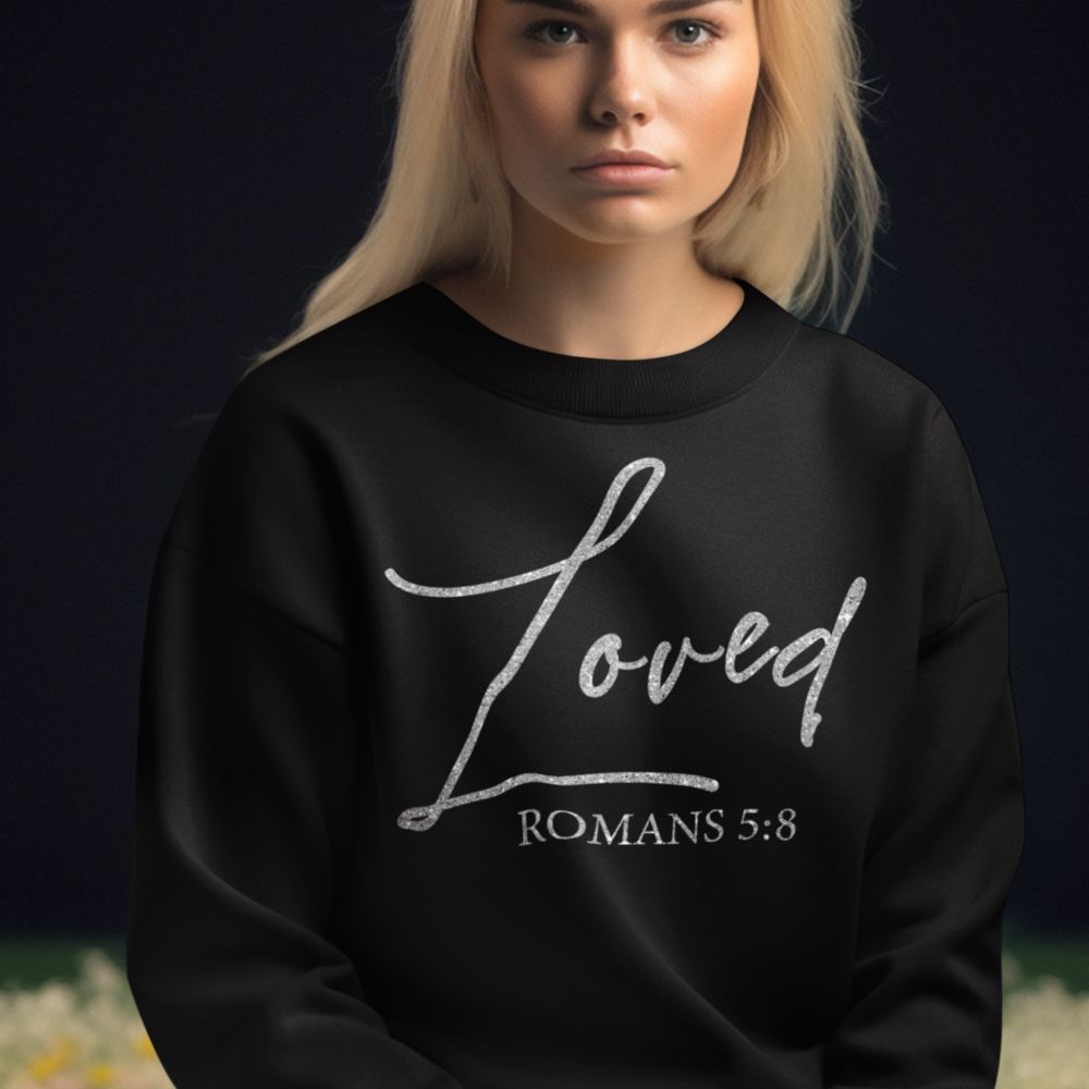 Loved Romans 5:8 Women's Cropped Raglan Pullover Fleece Sweatshirt - Black - Jesus Passion Apparel
