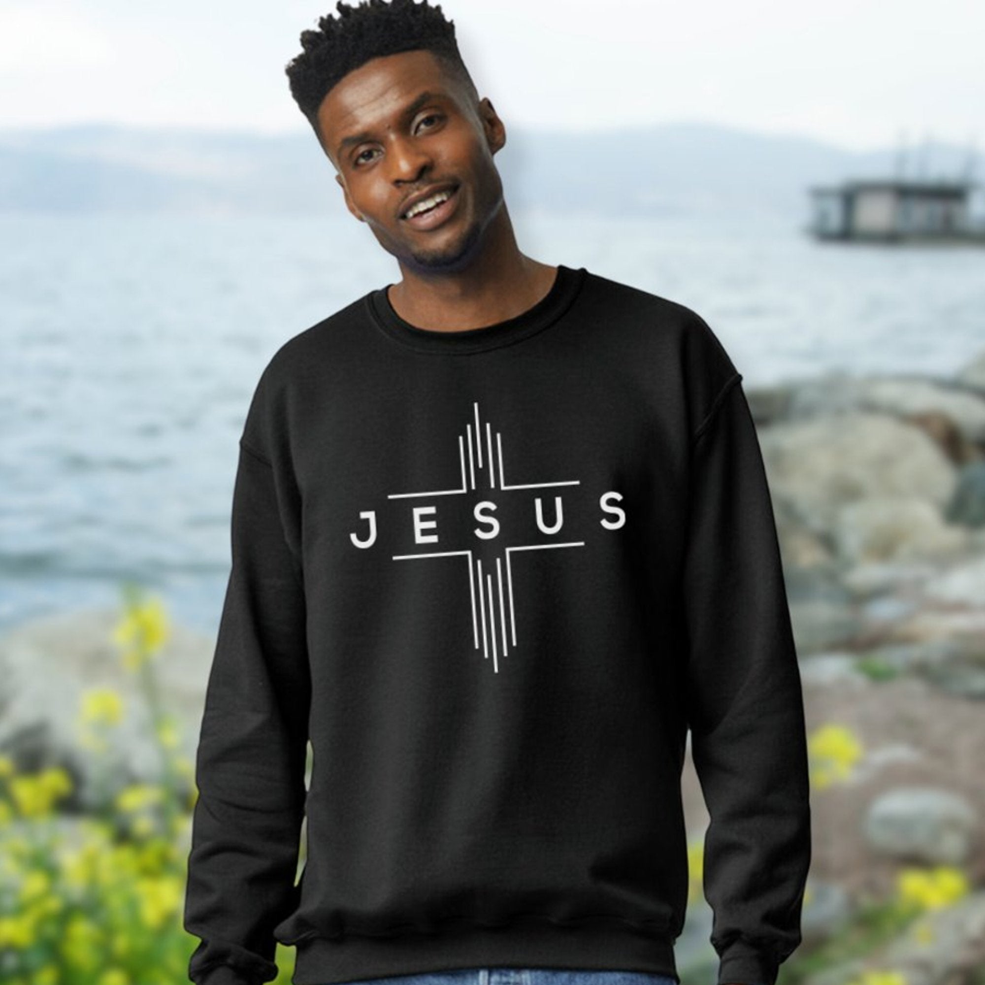 JESUS Modern Cross Men's Unisex - Fit Fleece Sweatshirt - Black - Jesus Passion Apparel