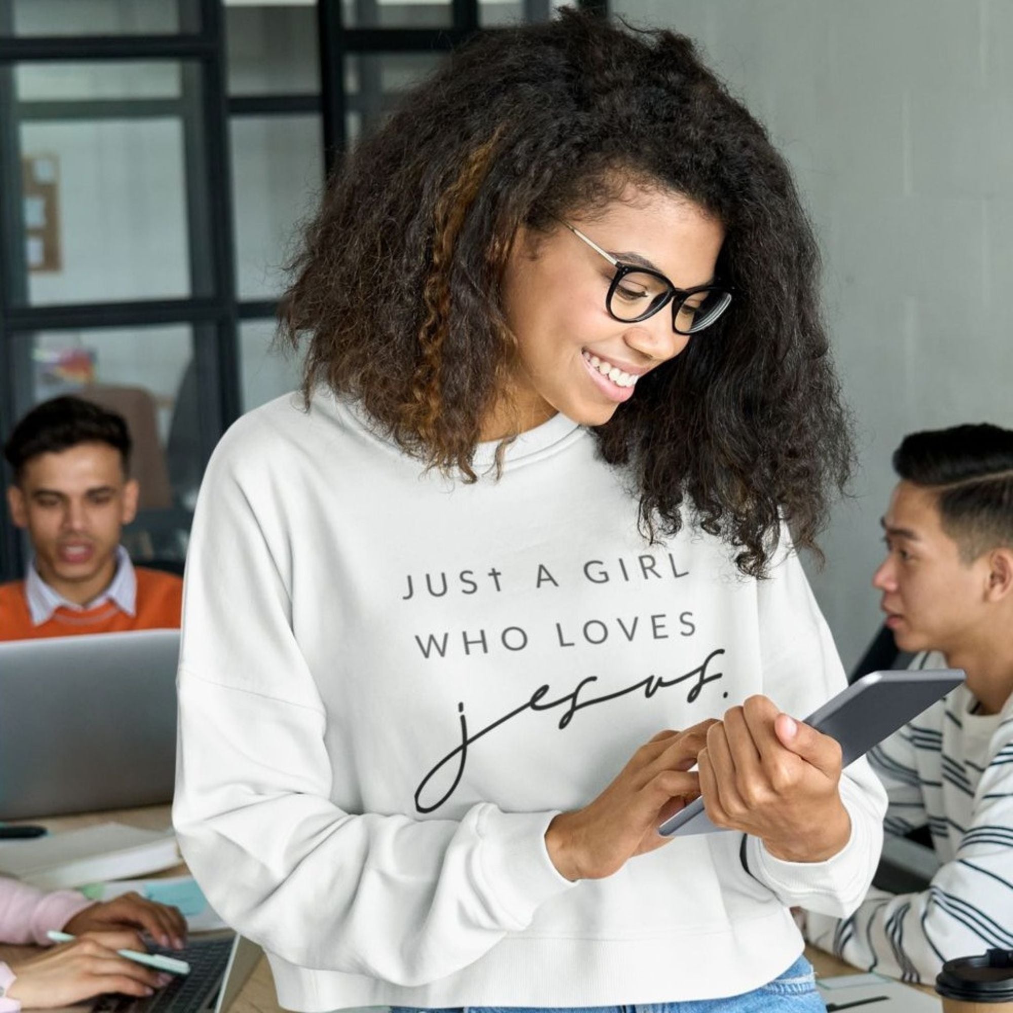 Just a Girl who Loves Jesus Women's Cropped Raglan Pullover Fleece Sweatshirt - White - Jesus Passion Apparel