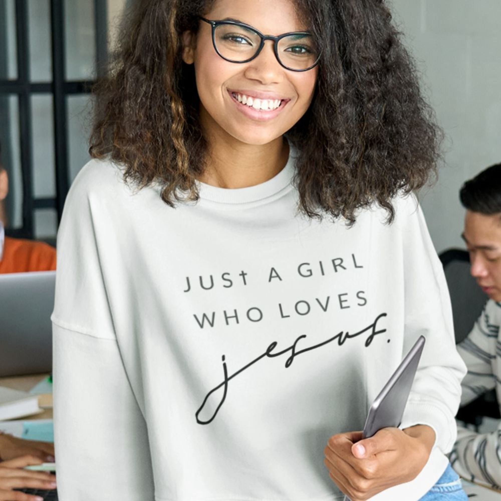 Just a Girl who Loves Jesus Women's Cropped Raglan Pullover Fleece Sweatshirt - White - Jesus Passion Apparel